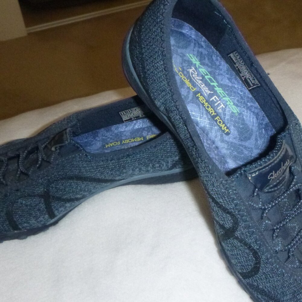 Womens Skechers Sneakers - Picture 3 of 5